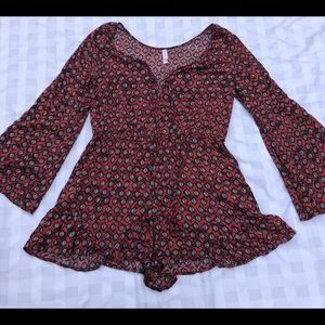 Xhilaration Romper with bell sleeves
